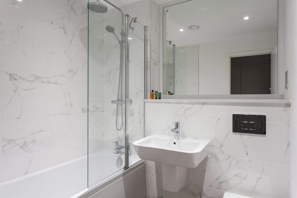 Stunning Modern 1Br Flat In Central Birmingham Dış mekan fotoğraf